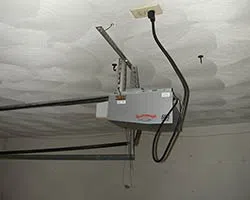 State Garage Doors Westchester, IL 708-589-7284 State Garage Doors Westchester, IL 708-589-7284 - gar-opener-01